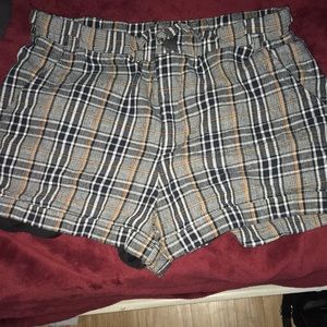 Black white and tan striped shorts, comfy